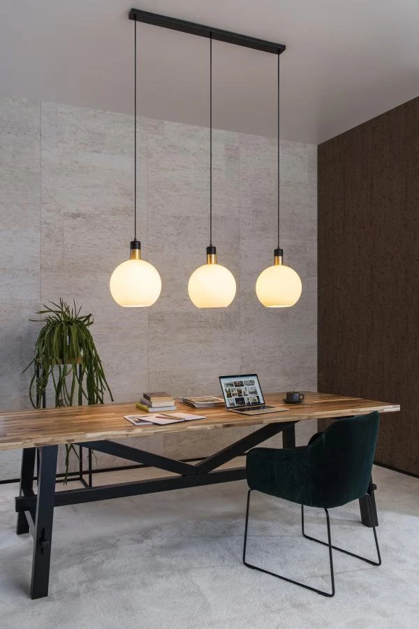 Lucide JULIUS - Pendant light - 3xE27 - Opal - ambiance 1